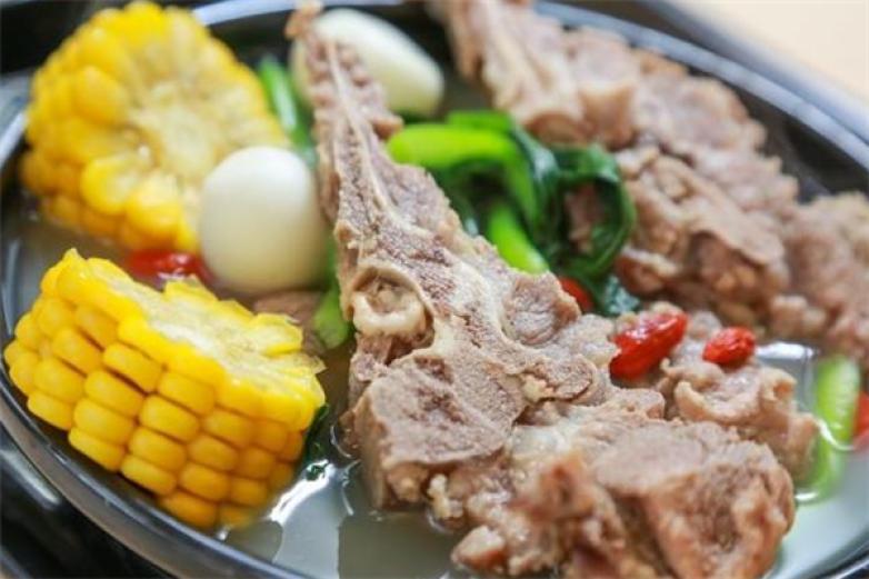 农家骨头饭